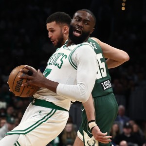 热门直播-布朗30+13西蒙斯27分 凯尔特人28分大胜雄鹿